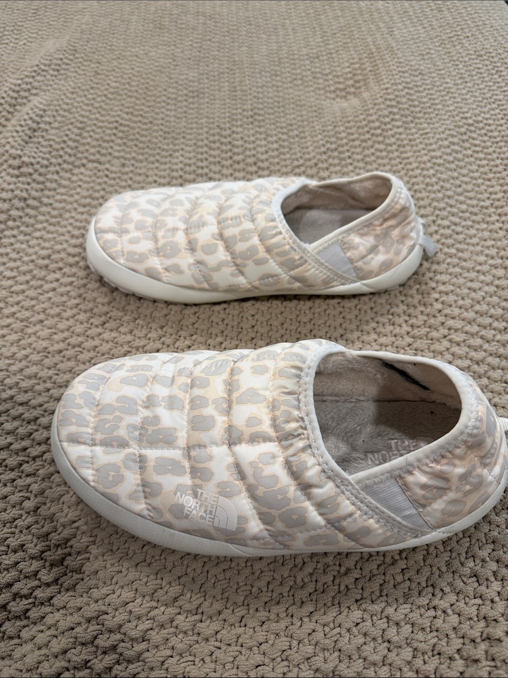 The North Face ThermoBall Slip-On Quilted Slippers in White and Cream Leopard - Picture 2 of 3